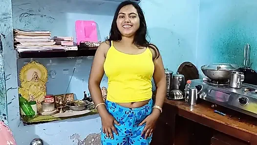 Индийская дези Два друга занимаются хардкором с одним мужчиной, хардкорно трахается им