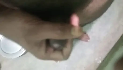 Muth mar kar Gira dya