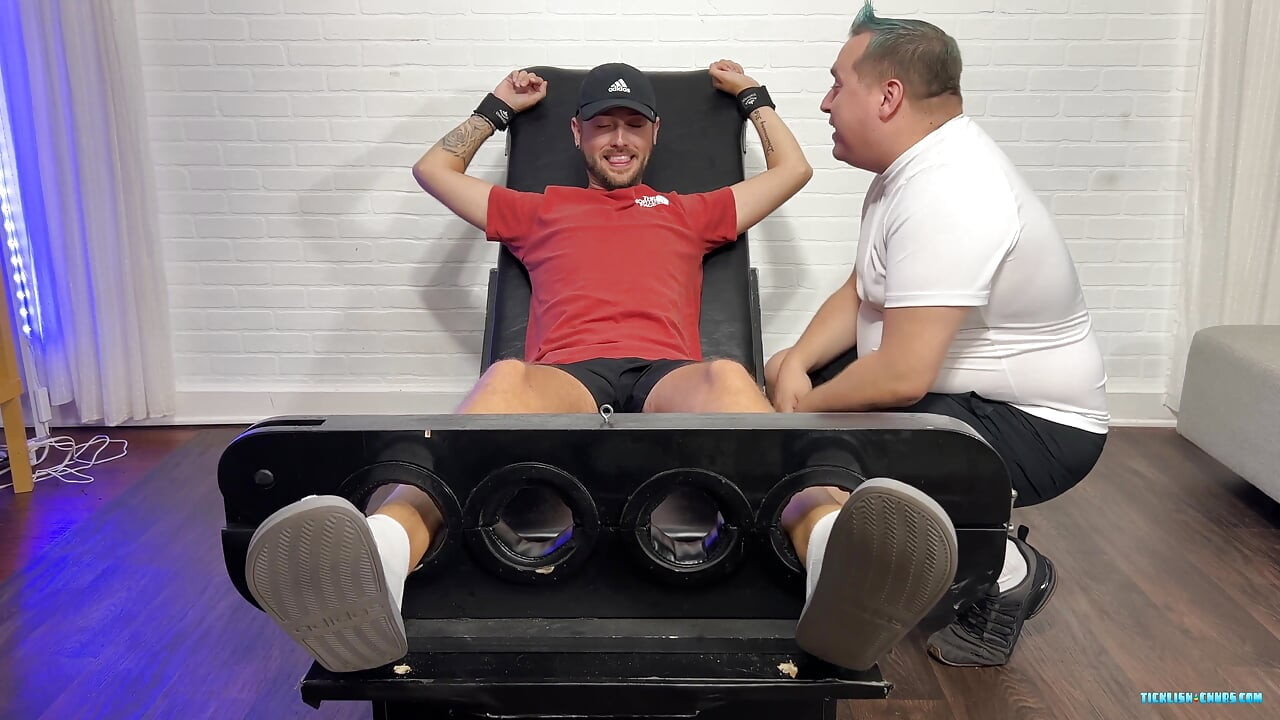 Zlechtěná a vyhoněná Denise