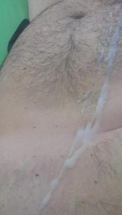 Morning wank followed by heavy cumshot on my belly