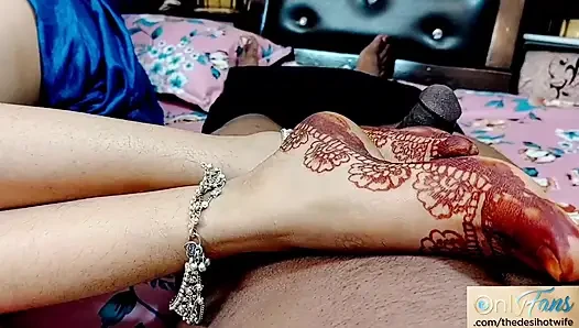 Suami banci pecinta kaki