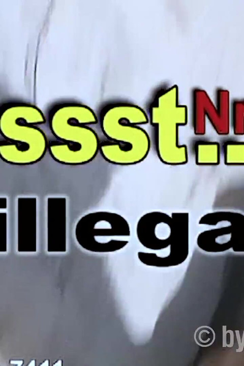 MILF Sexy Desnuda En La Playa Nudista