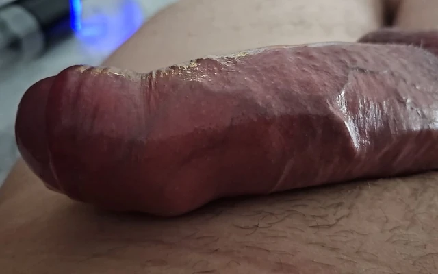 Plump Cock