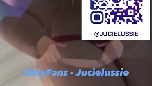 Jucielussie ile ıslak bir sakso ve yakın çekim sikiş