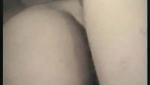 Азиатку-брюнетку и ее кавказскую подругу трахают в обе дырки