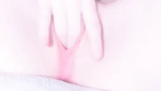 Pink virgin pussy solo masturbation