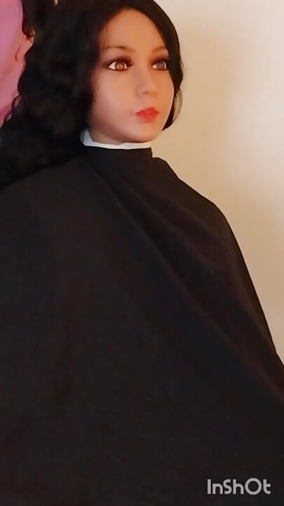 Lindsey erotic chemical cape modeling session busty sex doll