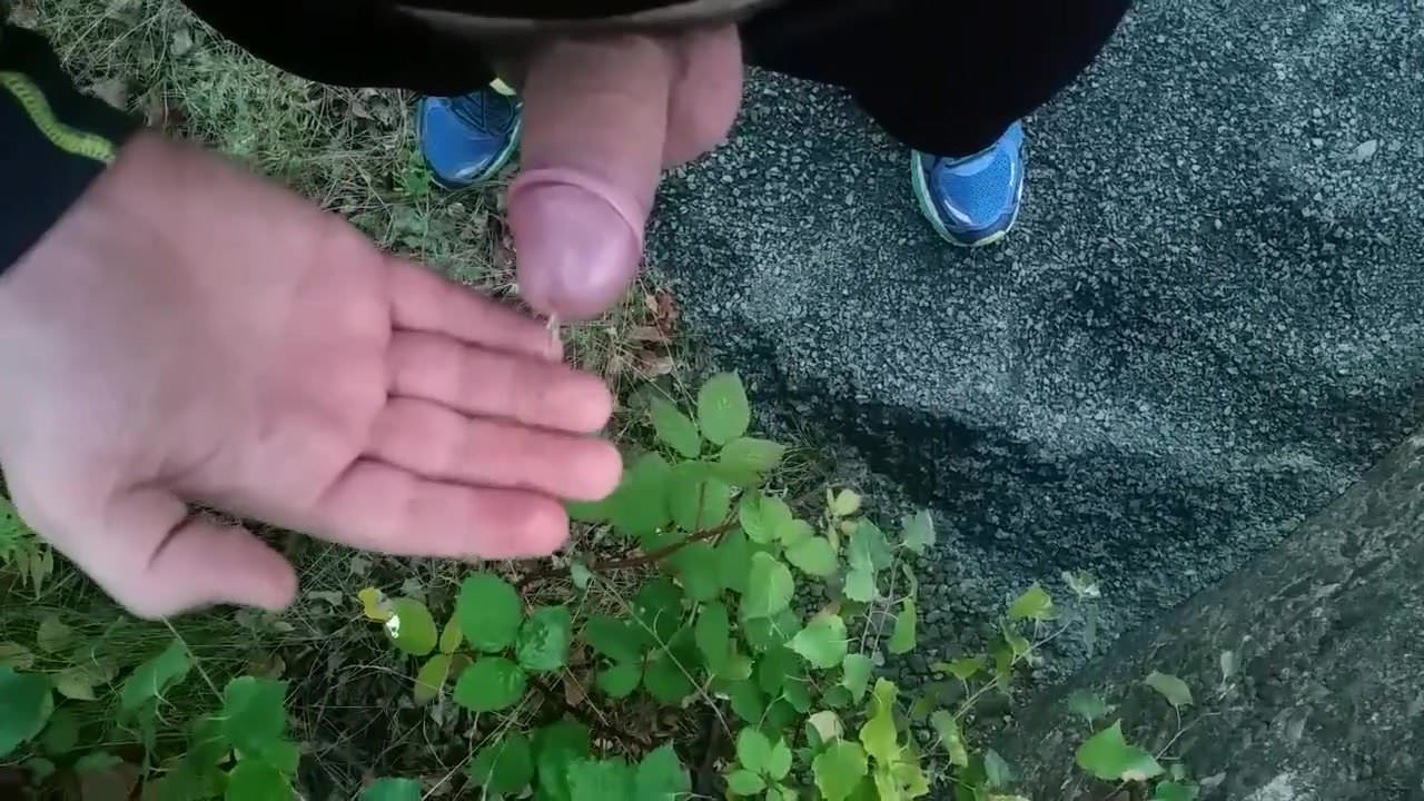Outdoor Piss