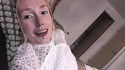 Унижение в свадебную ночь невесты, крошечный пенис, целомудрие и куколдная фантазия