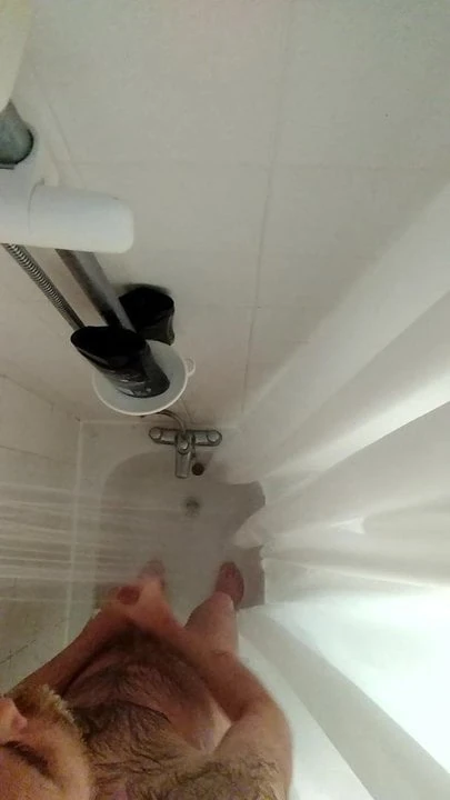 Shower edge
