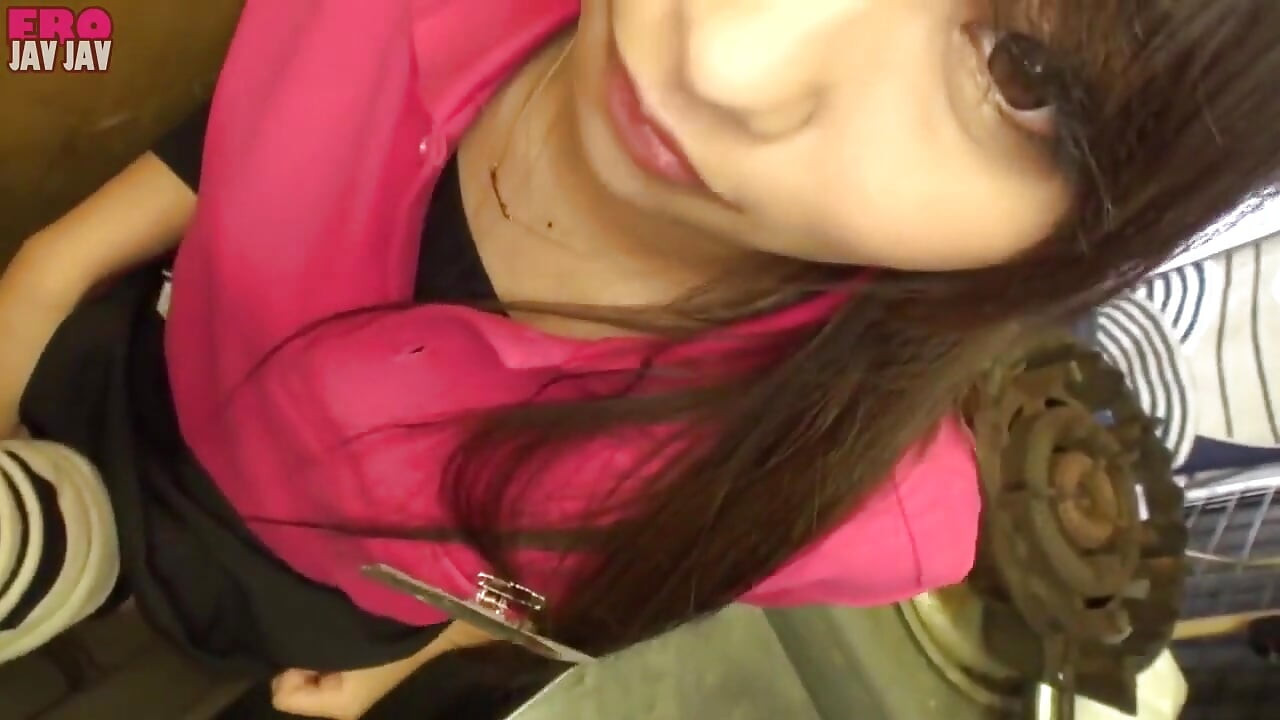 Osaka Takoyaki Girl. a Wild and Daring Outdoor Adventure. -scene.2