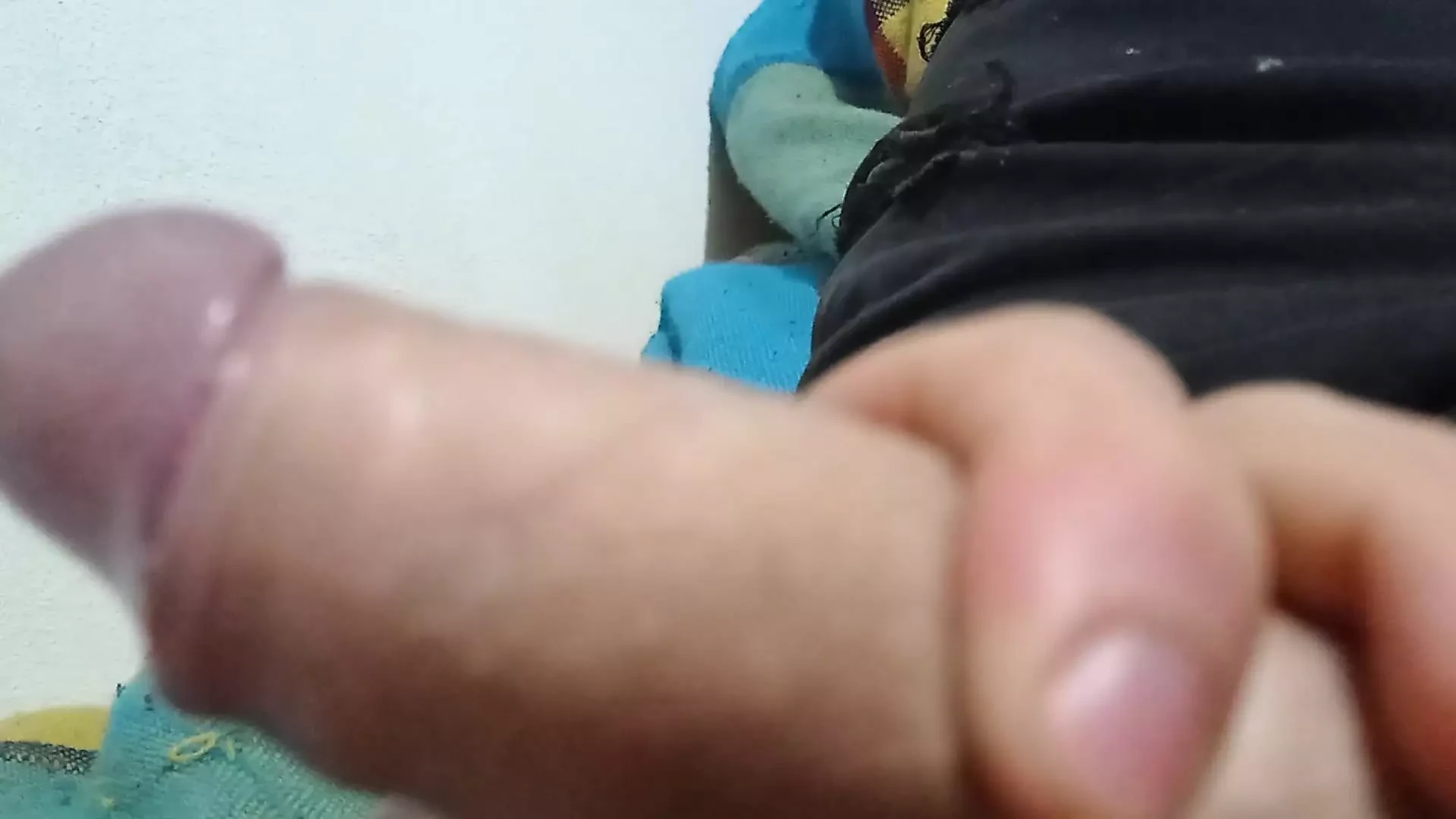 애널 섹스와 수많은 섹스 토이와 정액