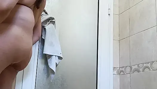 Rasiere meine heiße, sexy und geile muschi!
