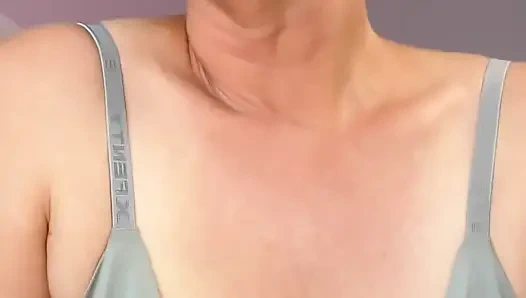 StepMommy Uses Your Face For Her Pleasure - JOI COUNTDOWN