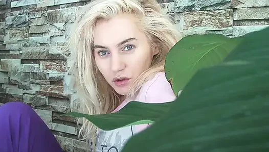 Hasta la vista , babe!