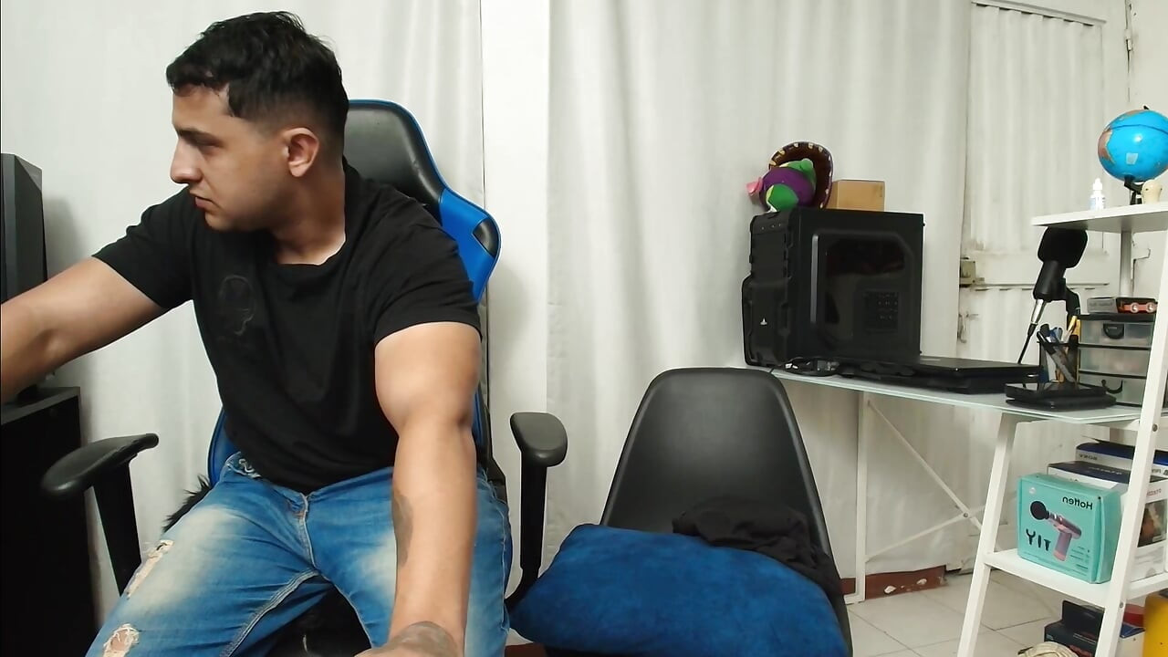The whore masturbates in the office