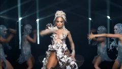 Jennifer Lopez strip dances