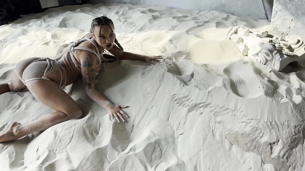 Monika Fox Shibari in Sand