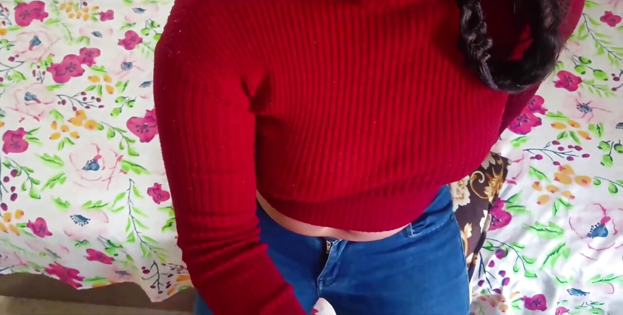 Cute Indian Girl Fuck in Front of Family