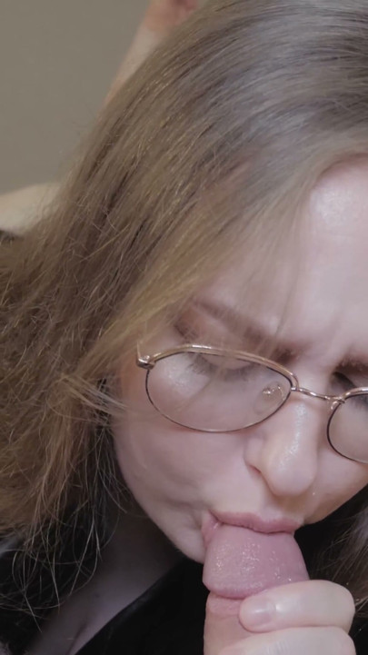 Multiple Cumshots While Step Mom Sucking my Cock, Sudden Cum On Her Face and I Couldn't Stop Cumming | Clip 1
