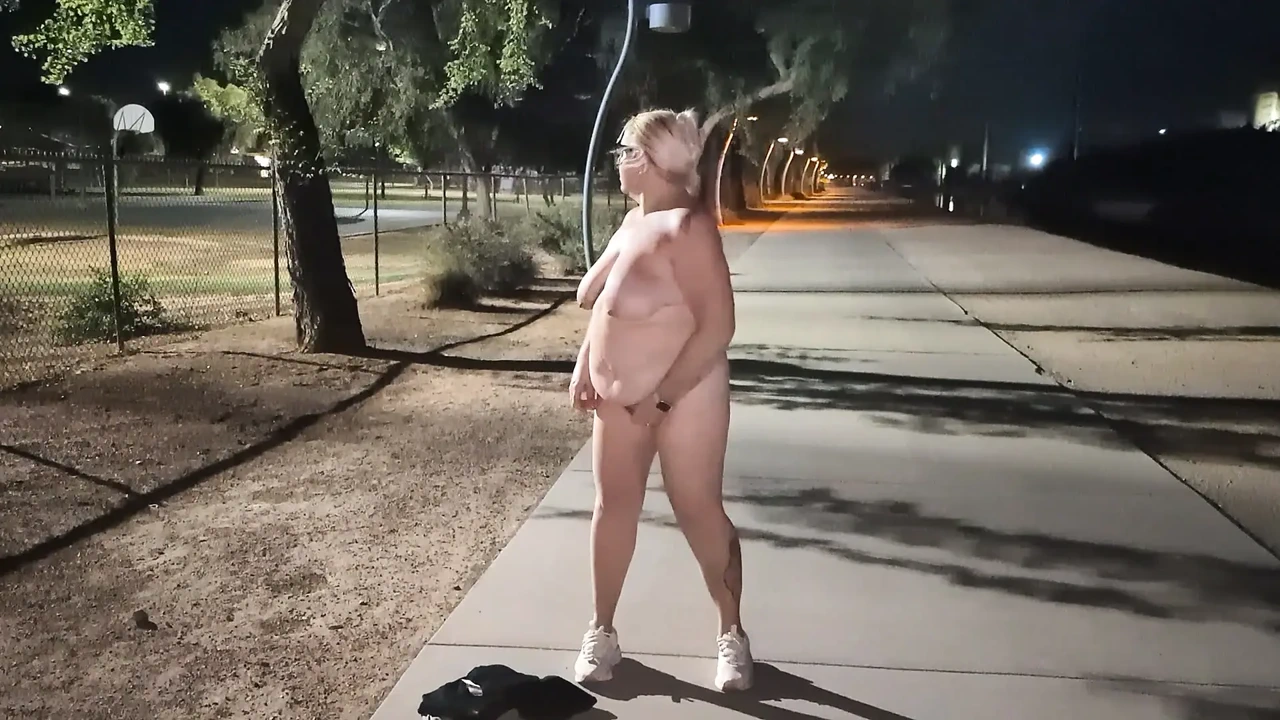 Thick BBW wife strips in public park and role play with hus! BadBlondieMonroe