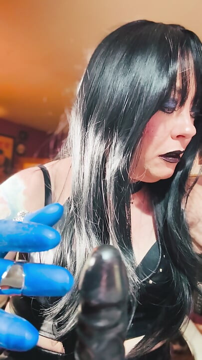 Miss Tina Snua Gives You Instructions To Wank & Cum All Over My Gloves & Rings - Latex JOI CEI