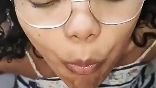 Stepdaughter My Obedient Cleaning My Feet with Her Tongue and Drinking A...