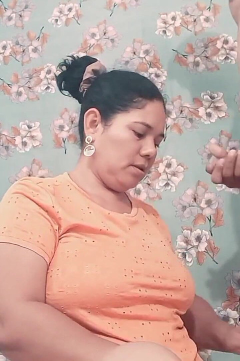 Big Tits Moving