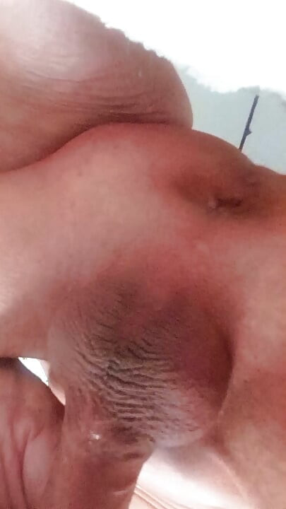 Sperm explosion, a giant fighting penis. Cumming beautifully.