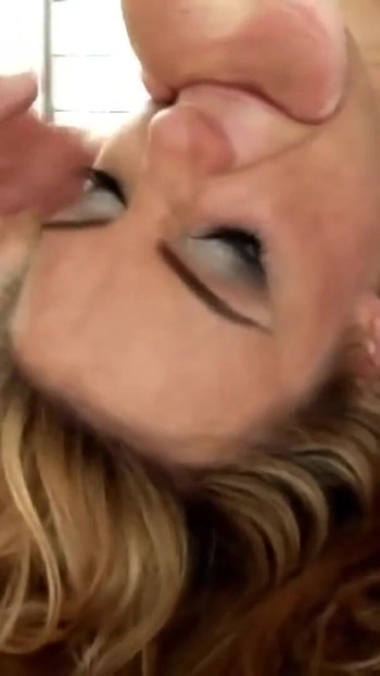 Unvergesslicher moment von "EURO BLOW GANG hardcore sexy gesichtsbesamung, schätzchen, pornostar - Bonny Bon"