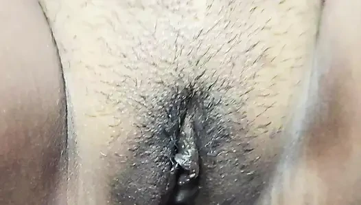 Desi Bhabhis enge Muschi-Fick-Spaß kam