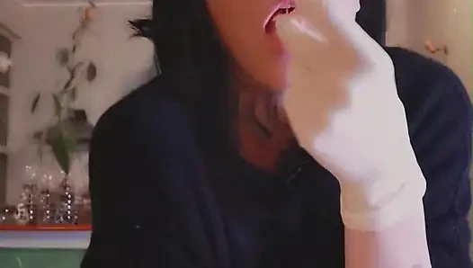 Ich bin hungrig, jetzt essen lachs weiße LATEXHANDSCHUHE GODDESSLOLLI