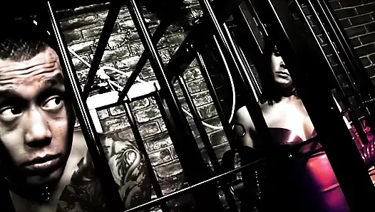 Lustvolle gruppenszene- 3_anal trio von vollbusigen MILFs in Latex-dessous