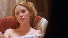 Emily Blunt, Helena Bonham Carter - Henry VII (2003)
