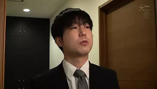 İç çamaşırı modeli ntr evli kadın iş ortağı videosu için çıldırıyor. 3