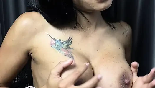 Asmr-götten amına mastürbasyon yapıyor