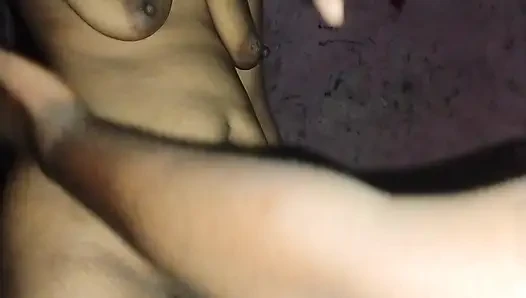Cewek kurus yang cantik