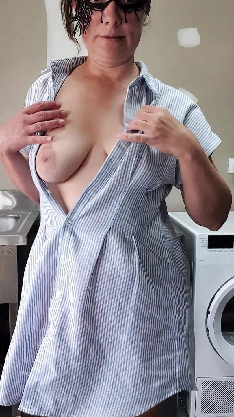 Subscribe MYM. FANS Faucettes are back from vacation