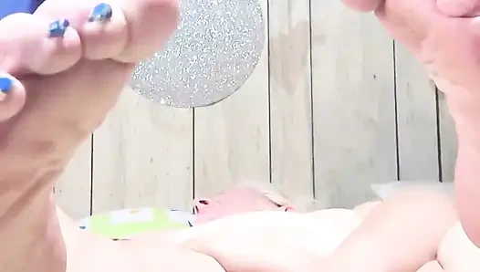 Böse trashige hure braucht immer mehr