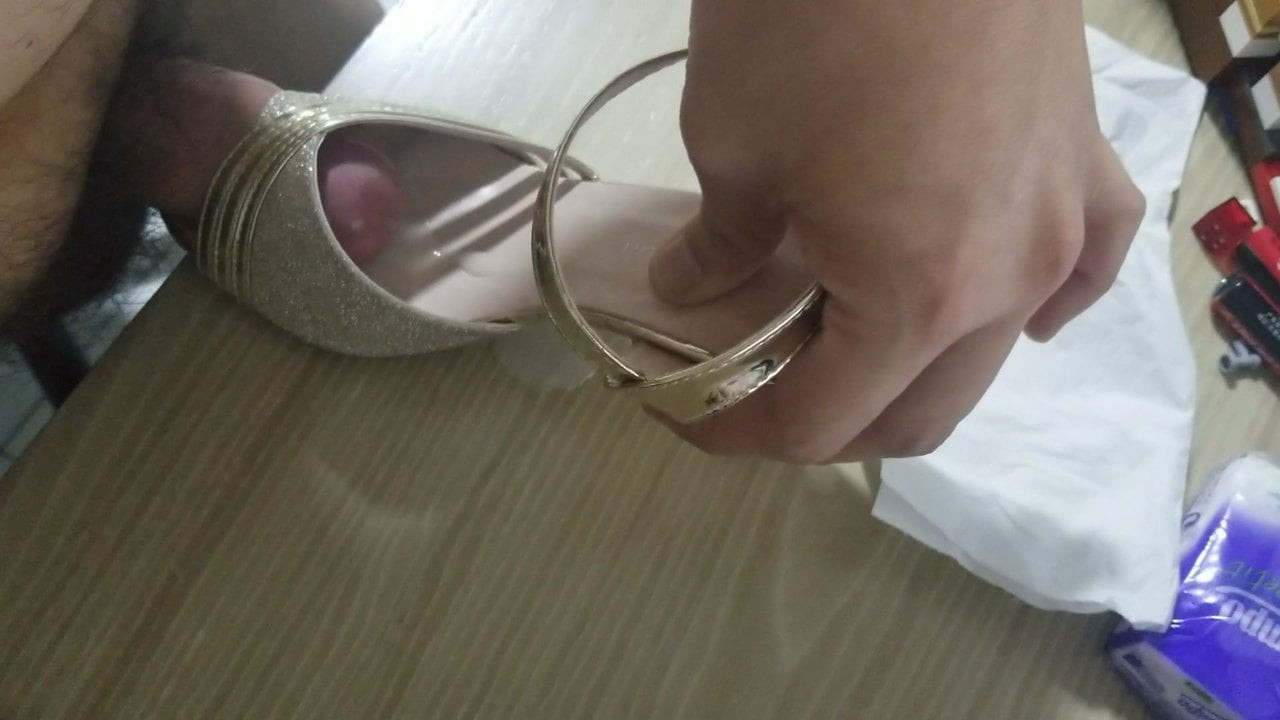 cum shoes