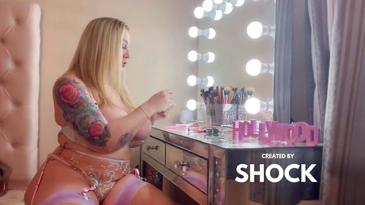 Pawg vú khổng lồ phun nước & hứng lượng tinh khổng lồ từ bbc