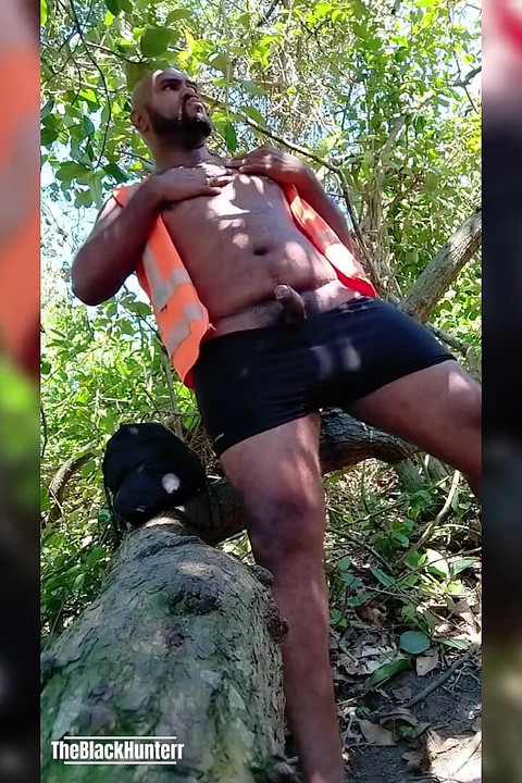 ในสวนสาธารณะใน Rj