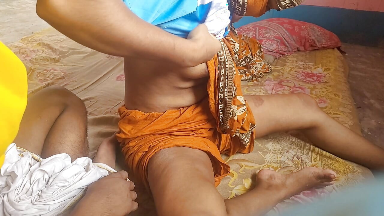 Viral video of a sexy Bangladeshi Argentina supporter wearing a dhoti