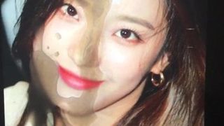Fromis9 Saerom Sperma-Tribut
