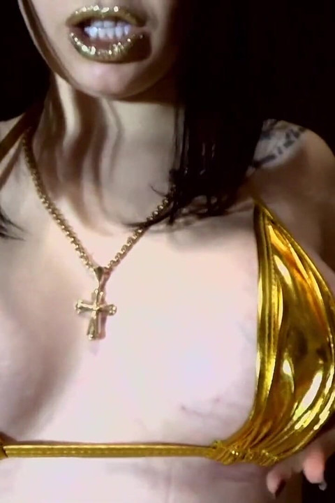 Golden hot lips and  tits worship