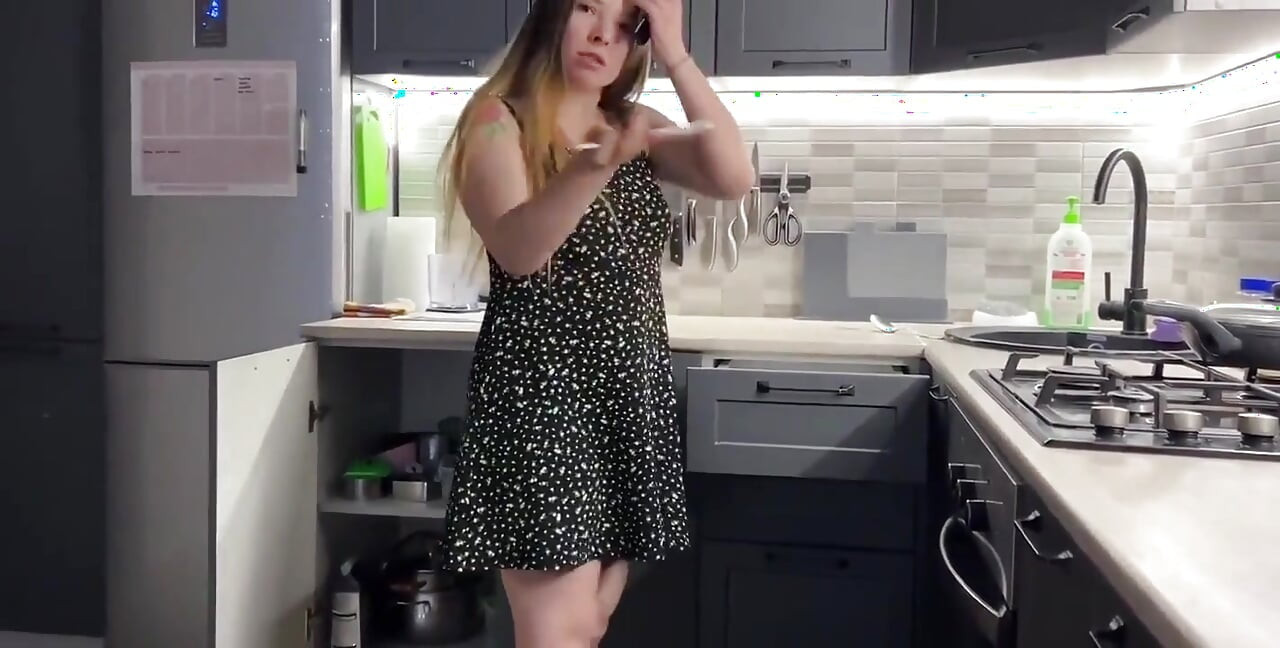 真實家庭視頻口交和手淫