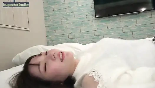 145cm Fair-skinned Heiress, a Quiet Lie Turns Into a Secret Night on Camera.