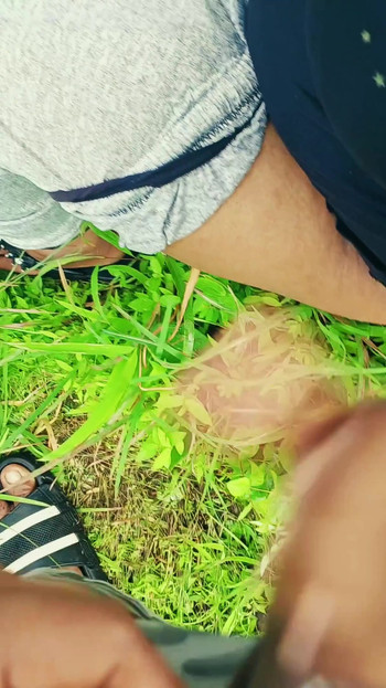 Detik penting dari "awek remaja desi comel berbogel dikongkek di tempat awam"