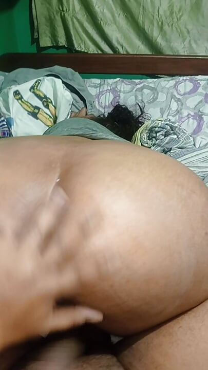 Masturbation with cream to my milf neighbor's big ass