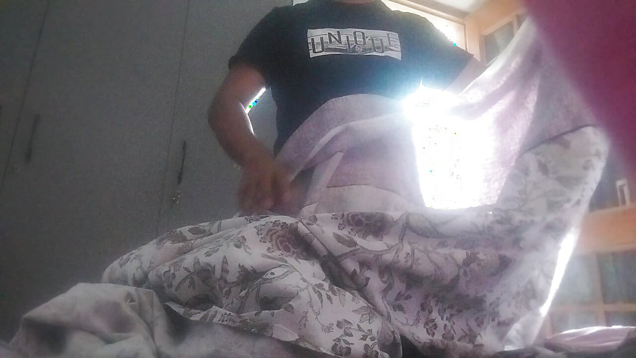 Room me gar ka karte sexy madam ki chut yaad aaya hai